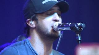 Luke Bryan - I Don't Want This Night To end