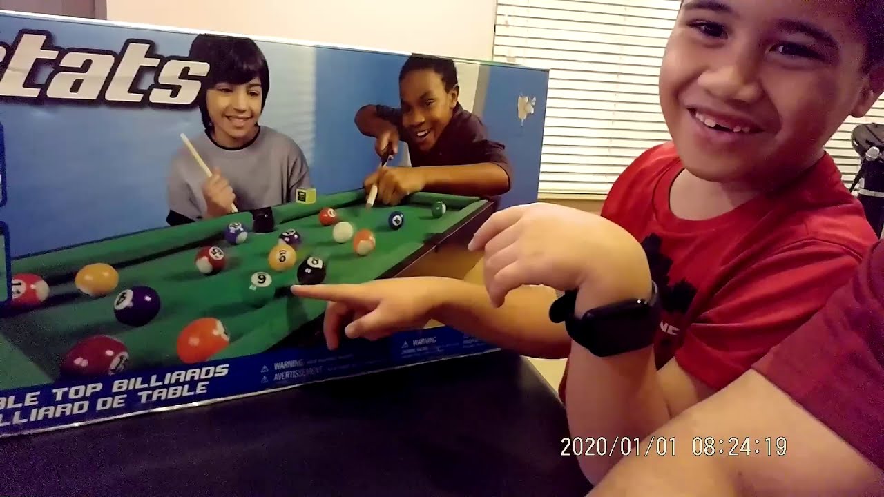 Table Top Billiard:  Mini Pool Table