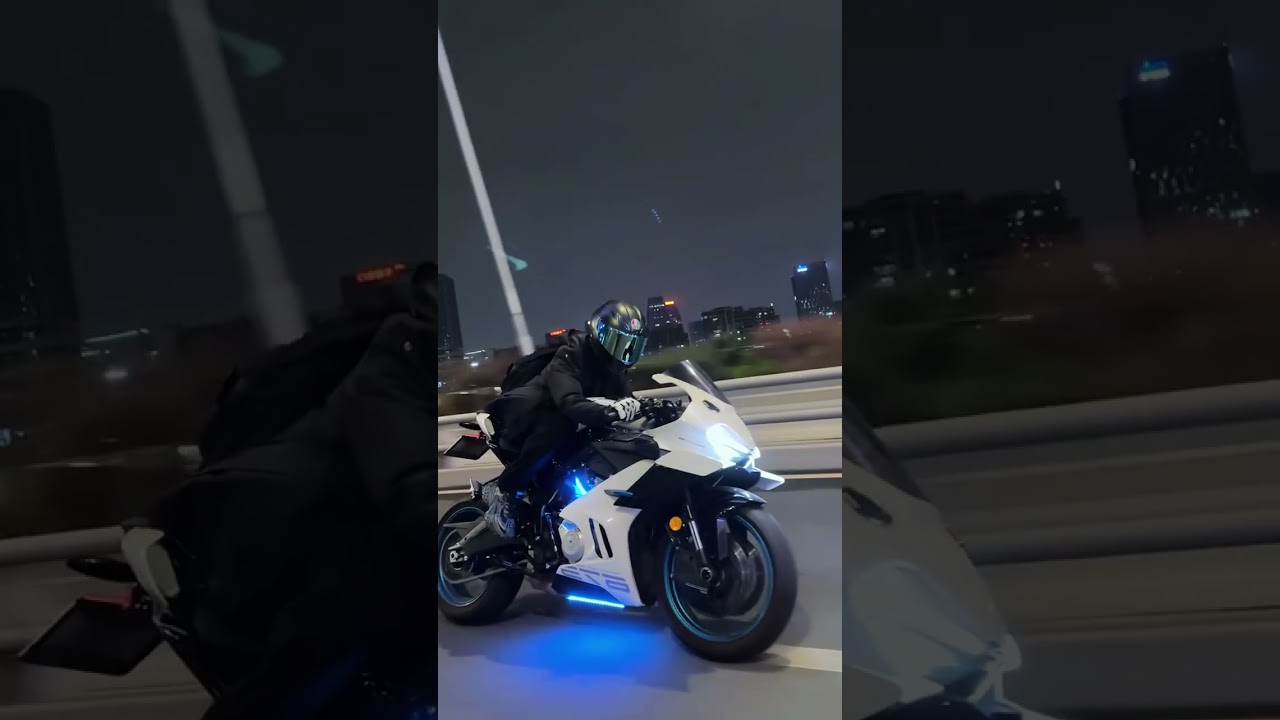 Exclusive to 160 Charming Ladies! Bubble Transition 675-Year-Old Mystery Biker Man