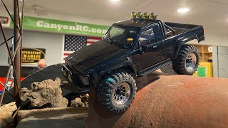 HPI Venture 18 Flux crawling at an indoor crawling facility #hpiracing #rccrawler #winterfun