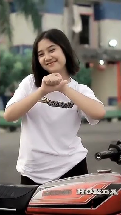 STORY WA HEREX GL100 CEWEK IDAMAN AREK'
