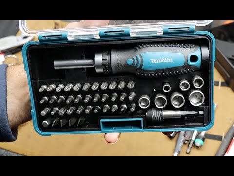 Makita Bit/Nut driver set: Inexpensive, strong enough, solid case, SAE. For  apartment warming gift. - YouTube