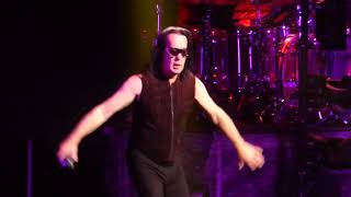 Todd Rundgren - Party Liquor (Microsoft Theater, Los Angeles CA 8/29/17)