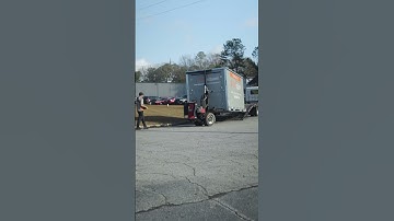 STORSquare Atlanta: Showing our no Tilt-System