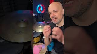 Finalmente una soluzione per pulire i piatti. #cymbals #cleaner #drumming #drummer #drums
