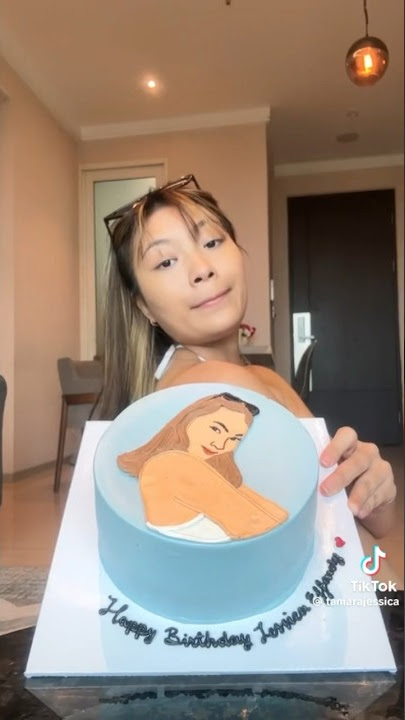 JESSICA MUKBANG KUE?!!😱🤤🍰