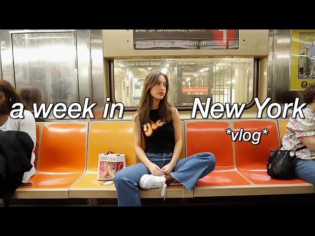 a week in my life // VLOG (shopping, cleaning my apartment, etc) class=