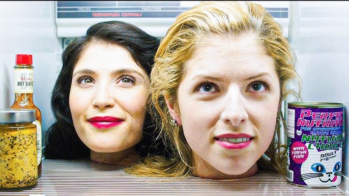 Dafna va Fred jinsiy aloqada bolishadi, lekin aksincha. Kievdagi Sasha transning porno video