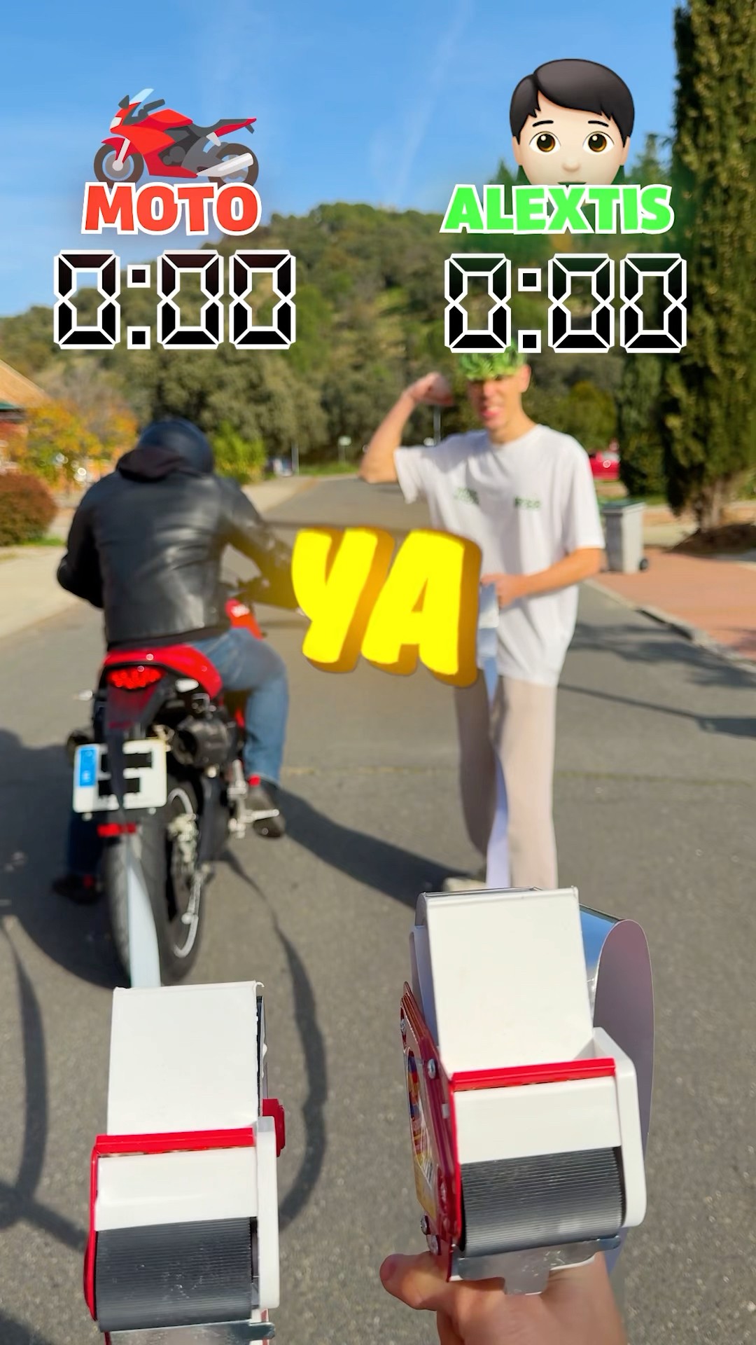 Quien puede correr más RÁPIDO CHICO o MOTO?