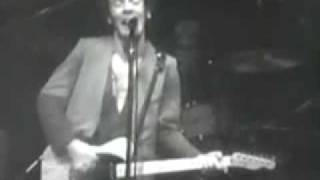 Bruce Springsteen &amp; The E Street Band - Incident on 57th Street (17/22)