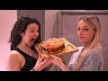 CE BURGER VA VOUS SURPRENDRE ! (Ft. L'Atelier de Roxane)