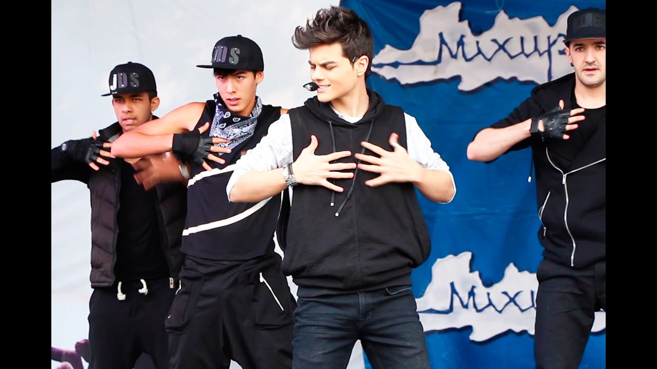 Abraham Mateo Firma Cuicuilco 1/3 | Fans Choice Awards® | Premios de Música | Presea Oficial