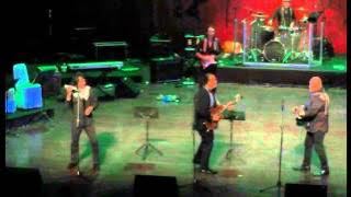 Jakarta Melayu Festival 2014 - Amigos Band - Seroja