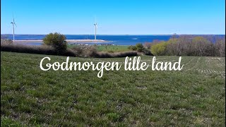 Video thumbnail of "Godmorgen lille land"