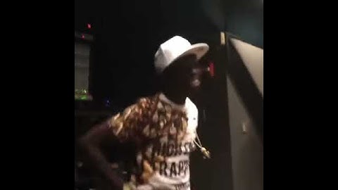 Thumbnail of Bobby Shmurda In The Studio With French Montana "Hot Nigga" Remix??