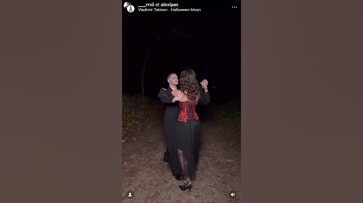 Michou et Elsa dansent à Halloween🎃