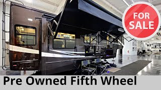 Pre Owned Fifth Wheel For Sale Luxe 35GRS Gold