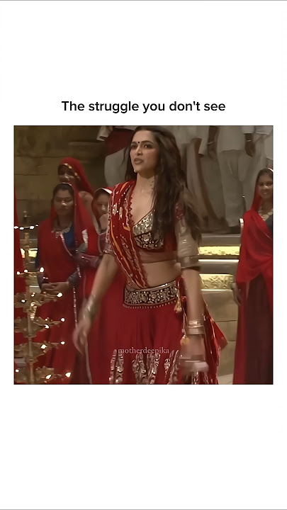 wait for end #deepikapadukone #viralvideo #trending #dance #nagadasangdhol