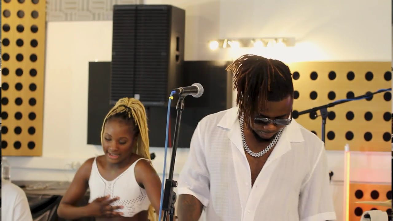 Afara Tsena Session live