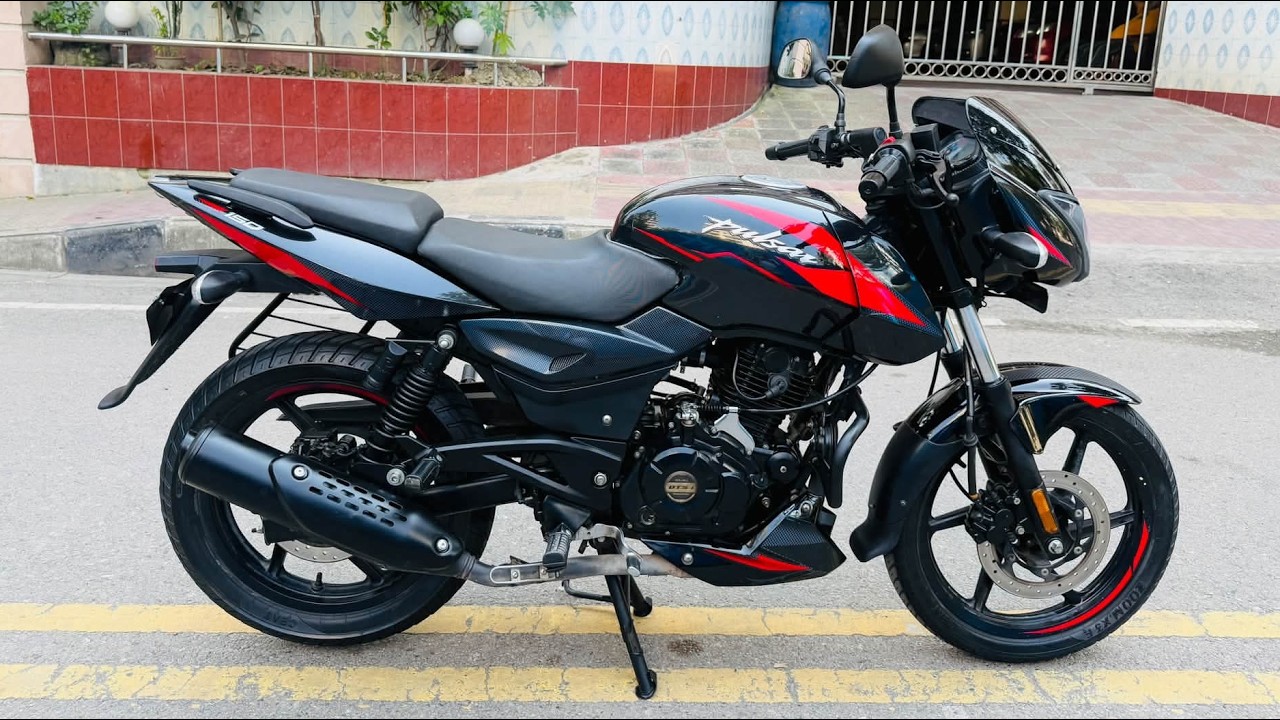 Bajaj Pulsar 150 2024 Black