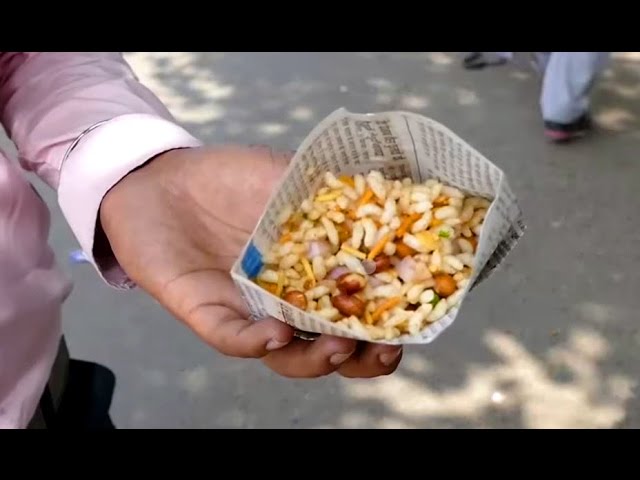 OLDEST SCHOOL SIDE STREET FOOD | CHUDUVA | Bhel Puri Recipe Making | Famous Indian Bombay Chaat