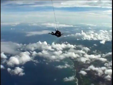 Gina's Skydiving in hawaii