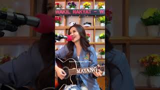 Mayang lucyana ikut suarakan hati rakyat lewat lagu wakil rakyat Mayang lucyana ikut suarakan hati rakyat lewat lagu wakil rakyat