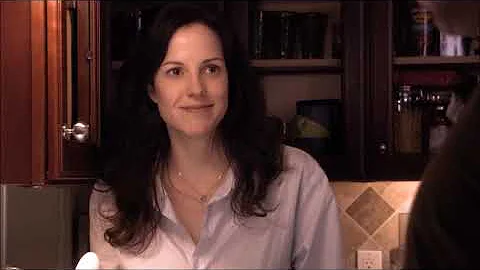 Weeds Andy makes a Surprise visit to the Botwins house scene