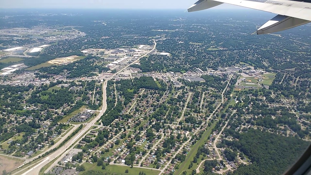 Takeoff Louisville Kentucky SDF Airport Runway 17L American Airlines - YouTube