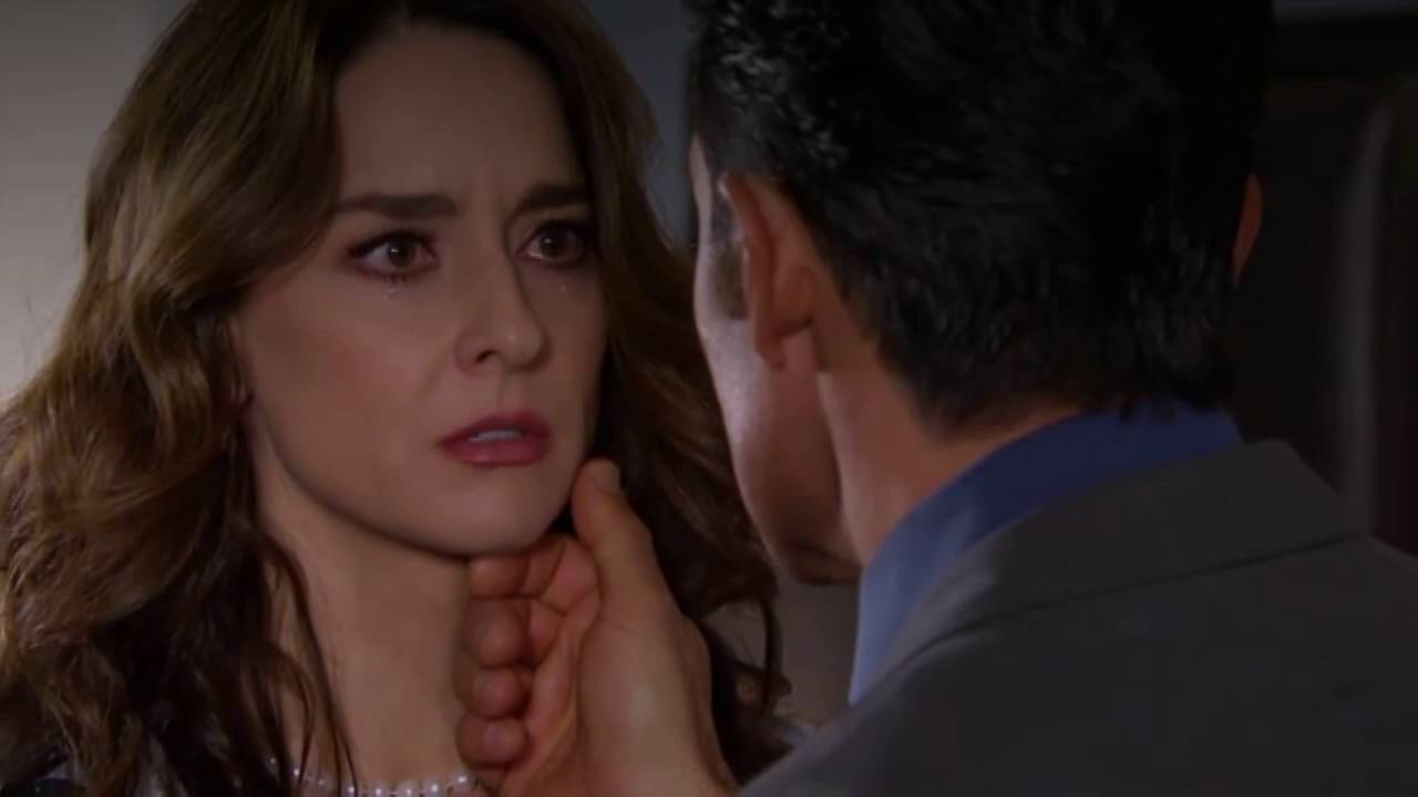 Julia y Eladio - El Hombre Que Yo Amo