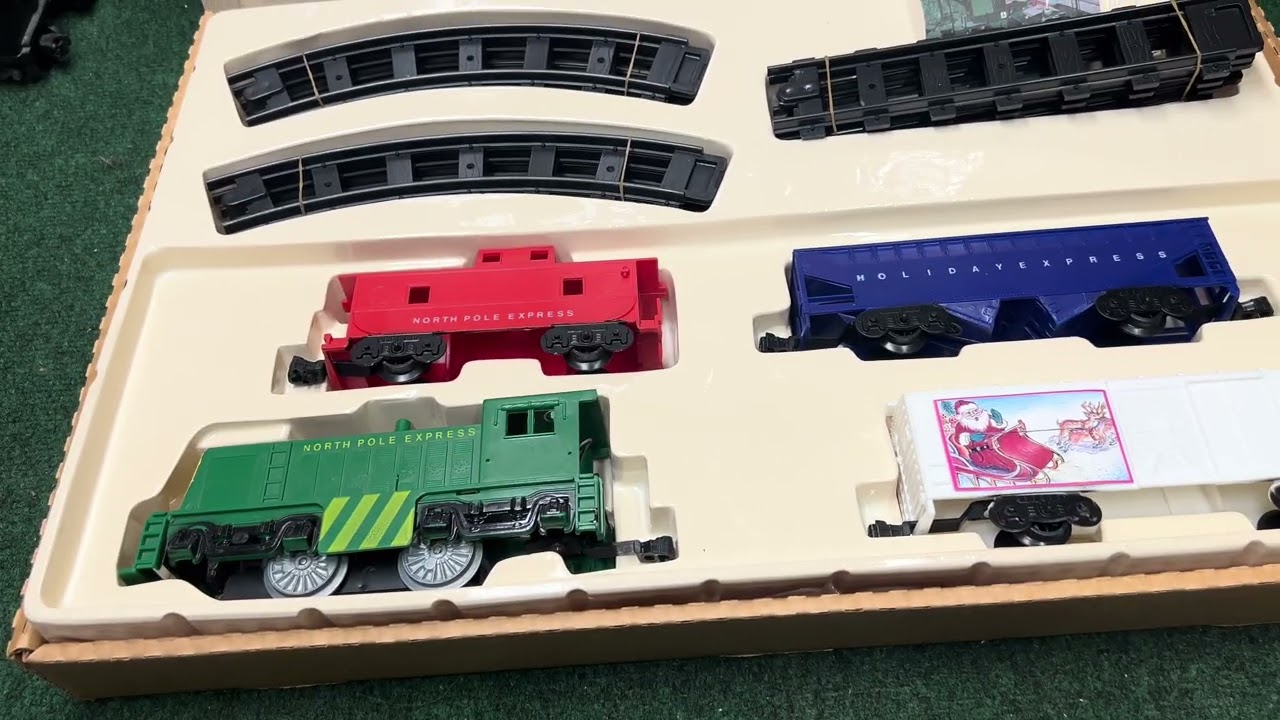 Искусство Marx Trains. Часть 66А: Рождественский поезд Санты и продукция Plastimarx Mexico.