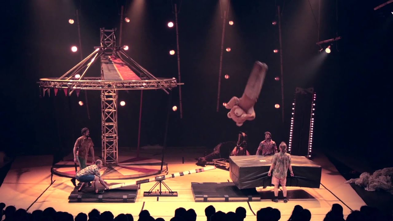 RACE HORSE COMPANY: SUPER SUNDAY