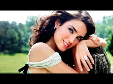 Jennifer Connelly No. 4 Video Slide Show. Pristine Photos.
