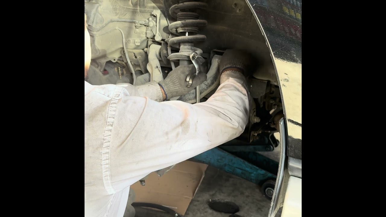 سيارات وحلقات من autoengine.jo