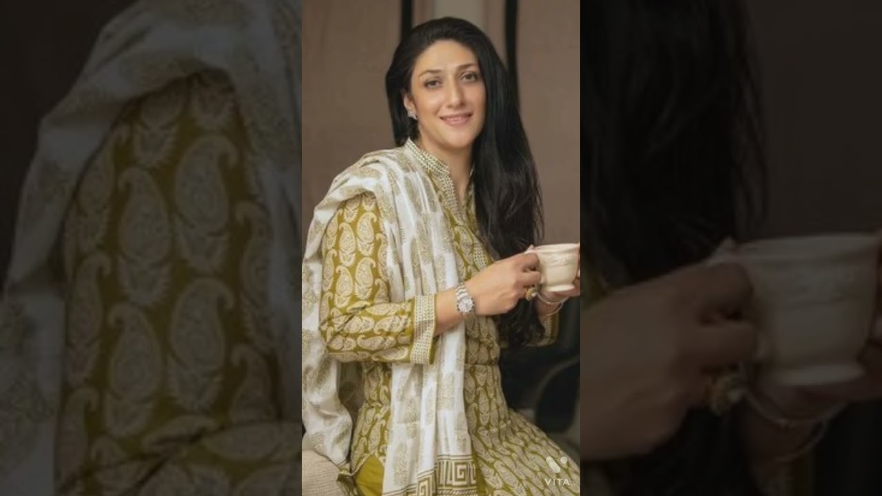 Very Decent Lawn Dresses//