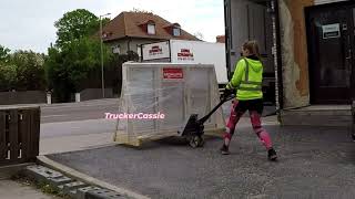 Life Hack Window Ground Delivery in Stockholm 🚚 by Trucker Cassie 1,448 views 3 hours ago 3 minutes, 40 seconds