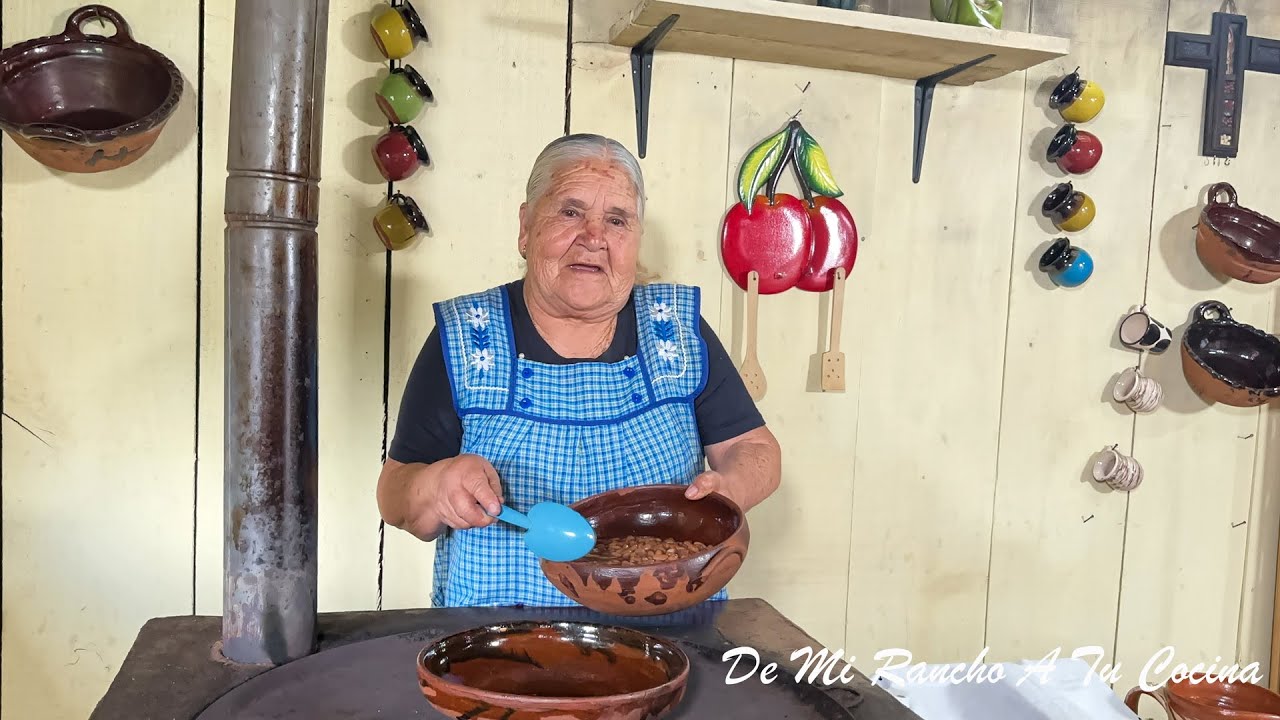Cuando Hay Poco Se Cocina Mejor: Receta Fácil de Huevito Con Verdolagas En Chile