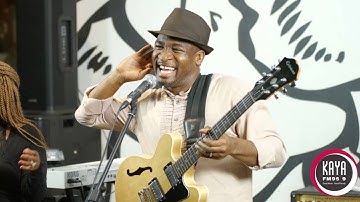 Kunle Ayo performs Joromi Live and Unppluged On Kaya FM