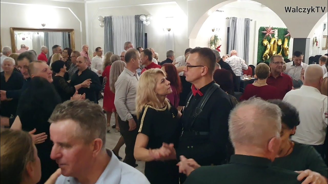  Potańcówka ludowa którą można zaliczyć do bardzo udanych na rozpoczęcie Nowego Roku 2026 