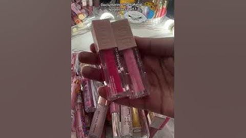 DECLUTTERING MY MAKEUP: Lip glosses part 1 🥰🥰