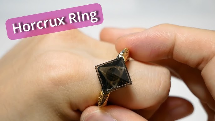 The Noble Collection Harry Potter The Horcrux Ring - Metal Ring Replica  with les Prix d'Occasion ou Neuf