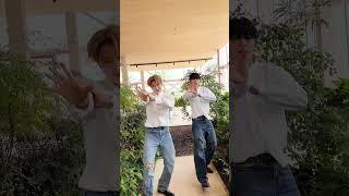 내 가장 눈부신 지금 #김지웅 #석매튜 에게 줄게 🌹