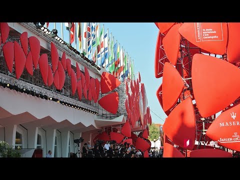 ვიდეო: აგვისტოს საუკეთესო ფესტივალები ვენეციაში