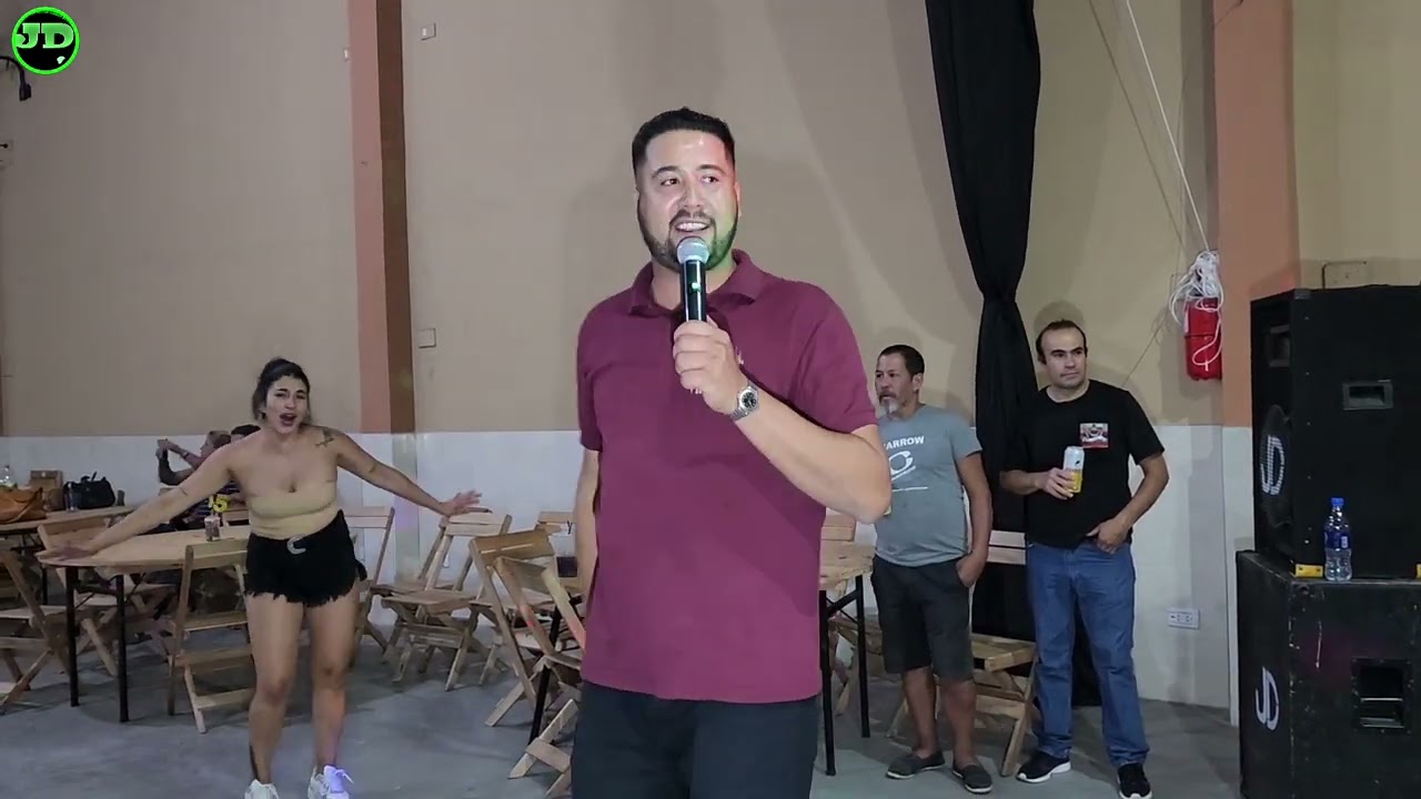 SHOW EN VIVO DE AGUSTÍN Y SU GRUPO EN AY-LU VILLA ROSA 26/01/25