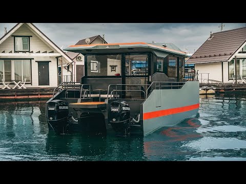Видео: Моторная яхта нового времени. Авиатор 10 К. В чем отличие катамарана от многокорпусной яхты ?