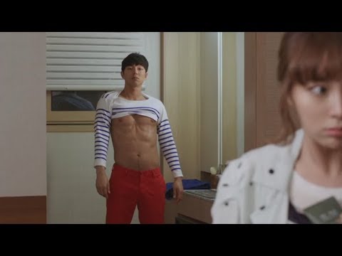 Gong yoo abs