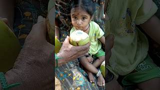 இளநீரை உறிஞ்சி குடிக்கும் எங்க வீட்டு தேவதை / drink tender coconut for a small baby #shorts