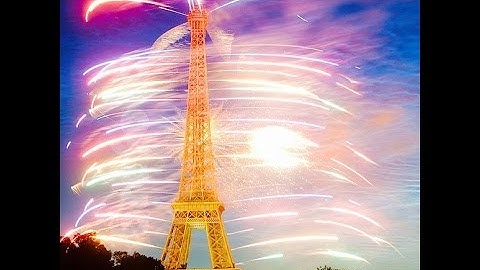 Eiffel Tower Fireworks with Music
