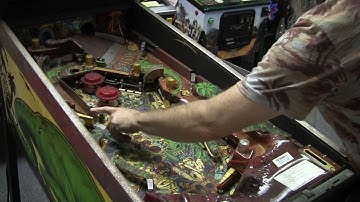 Bally "Escape from the Lost World" - pinball rescue First Look