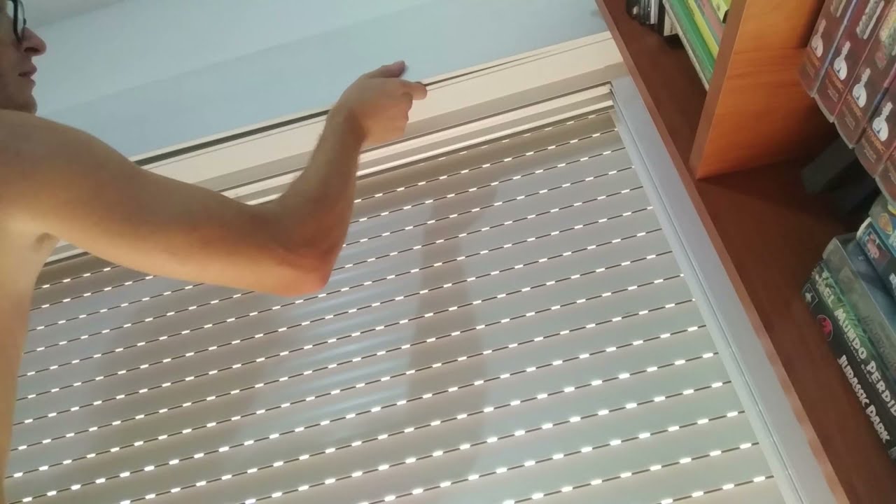 Como Quitar y Poner la Tapa de una Persiana YouTube